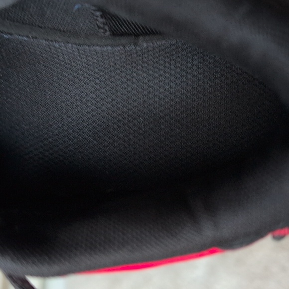 Under Armour Youth Basketball Shoes - Picture 10 of 11